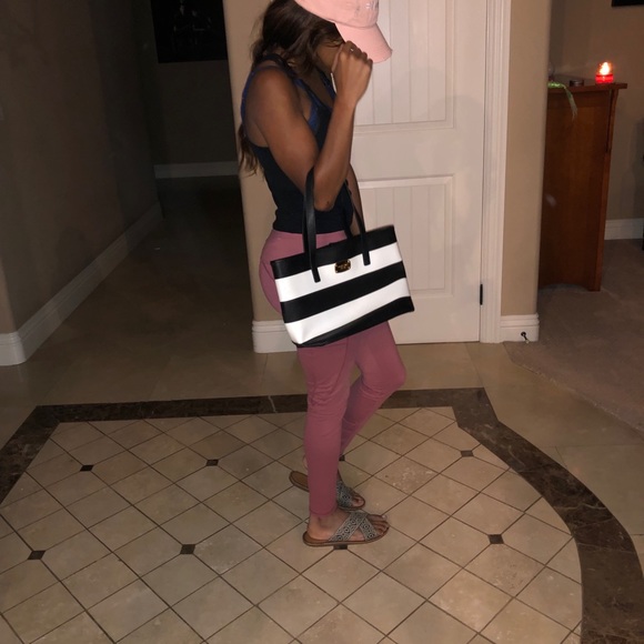 Michael Kors stripe black and white purse - Picture 5 of 5